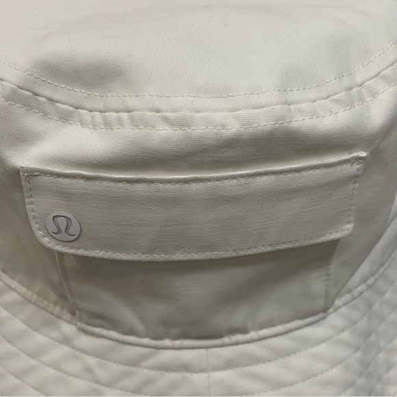 Lululemon On My Level Bucket Hat Pocket White Size M / L - Picture 9 of 9